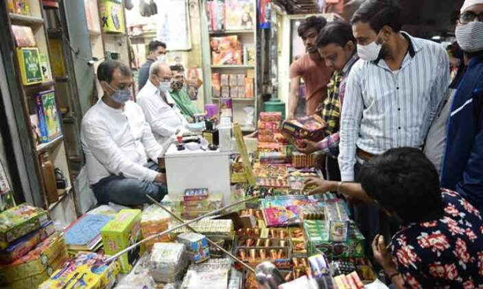 NGT imposes ban on sale, use of firecrackers in NCR from Nov 9 to Nov 30