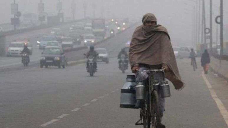 Delhis minimum temp rises due to cloud cover, settles at 16 degrees Celsius