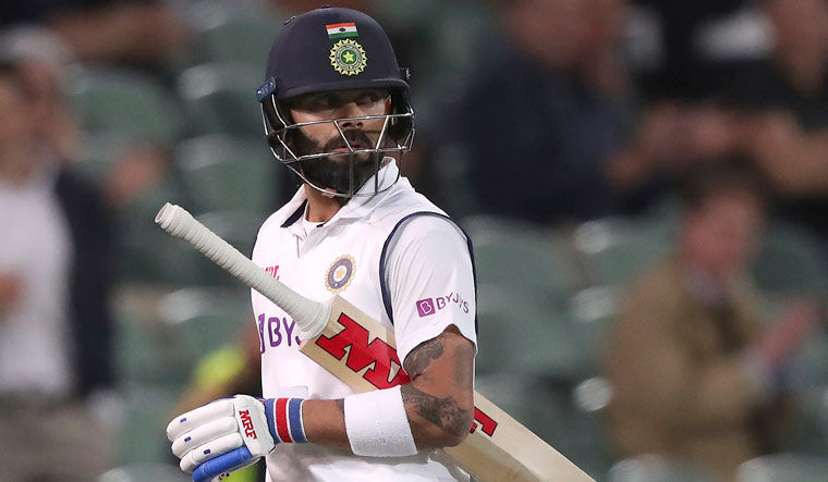 Its really immature, you cant be a role model in this manner: Gambhir slams Kohli