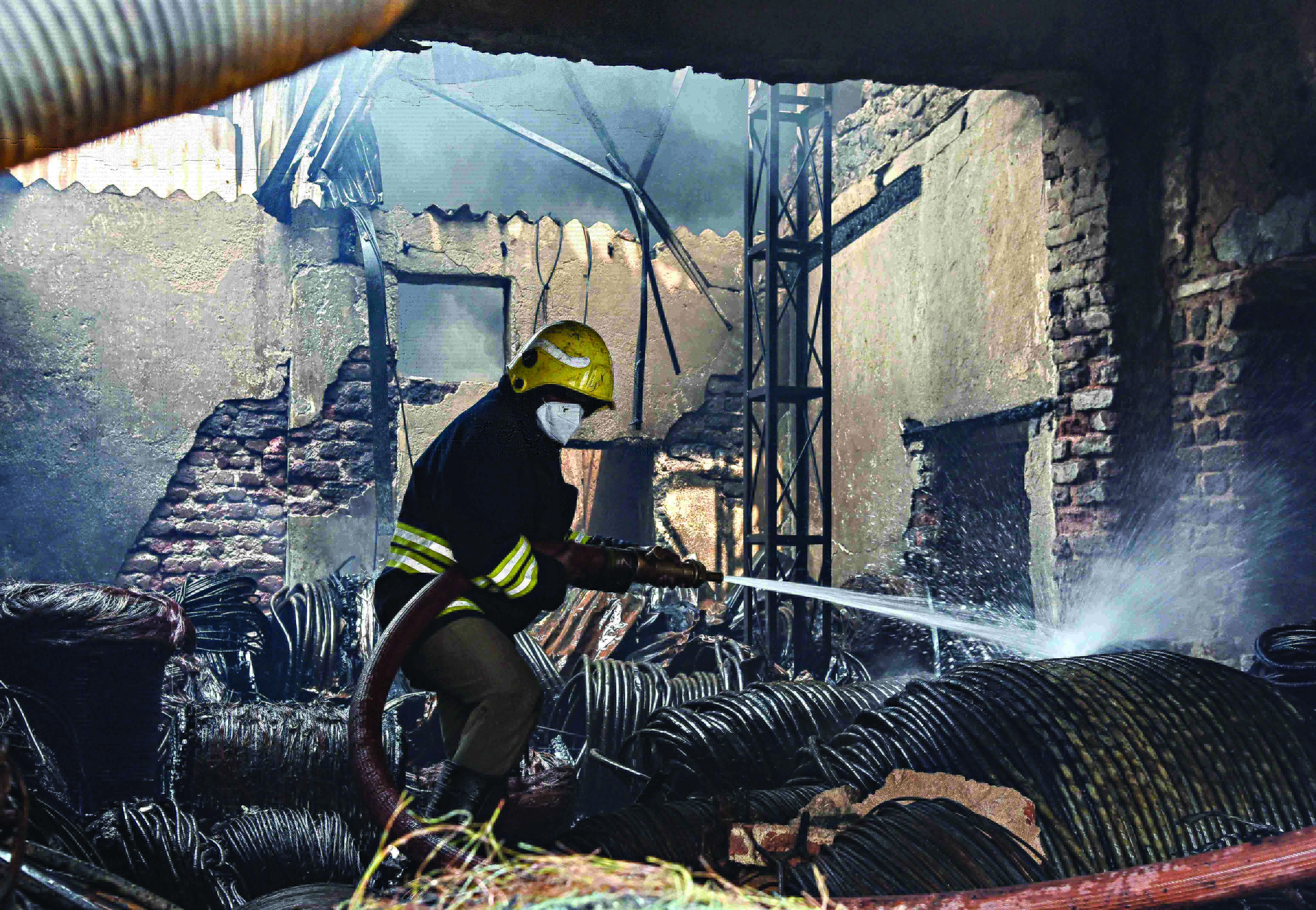 11 migrant workers from Bihar charred to death in Hyderabad godown fire