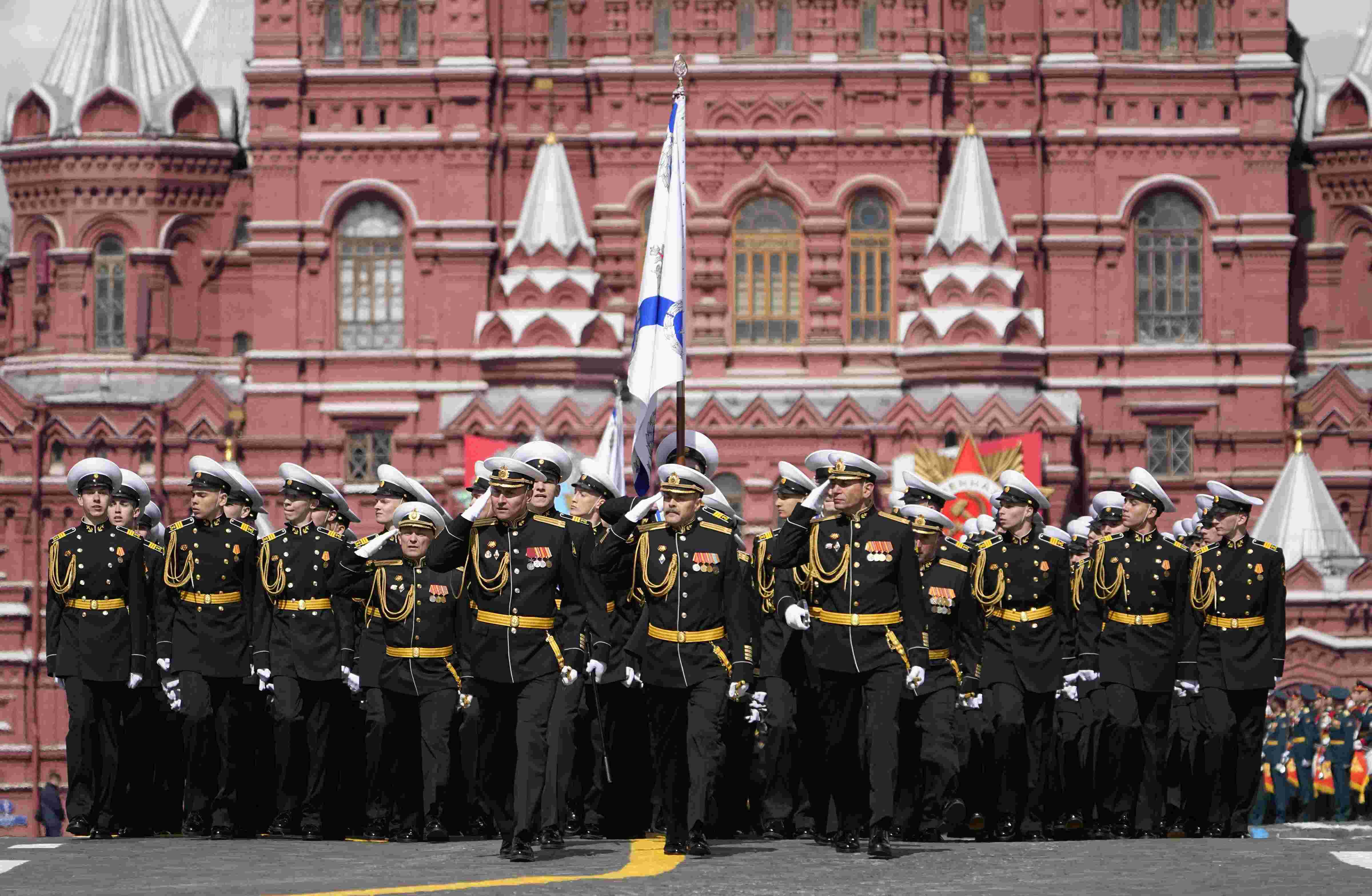 Russia presses Ukraine assault as Putin marks Victory Day
