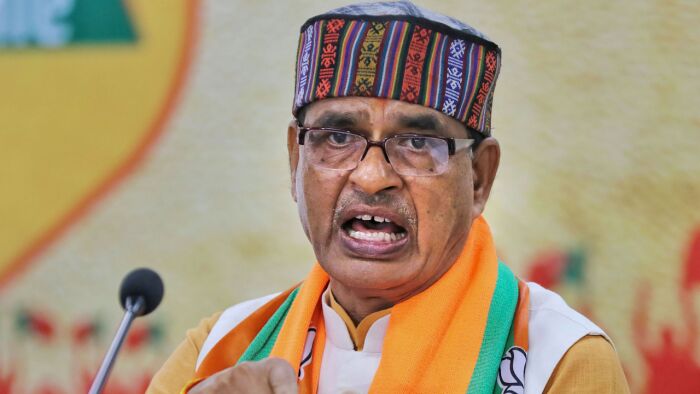 No one in country listens to Rahul Gandhi, so hes venting out frustration on foreign soil: MP CM Chouhan