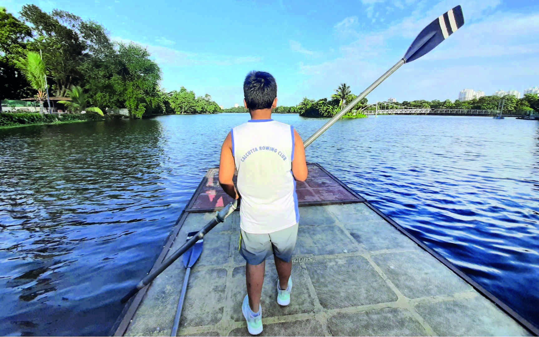 Rowing club conducts capsize drill demonstration