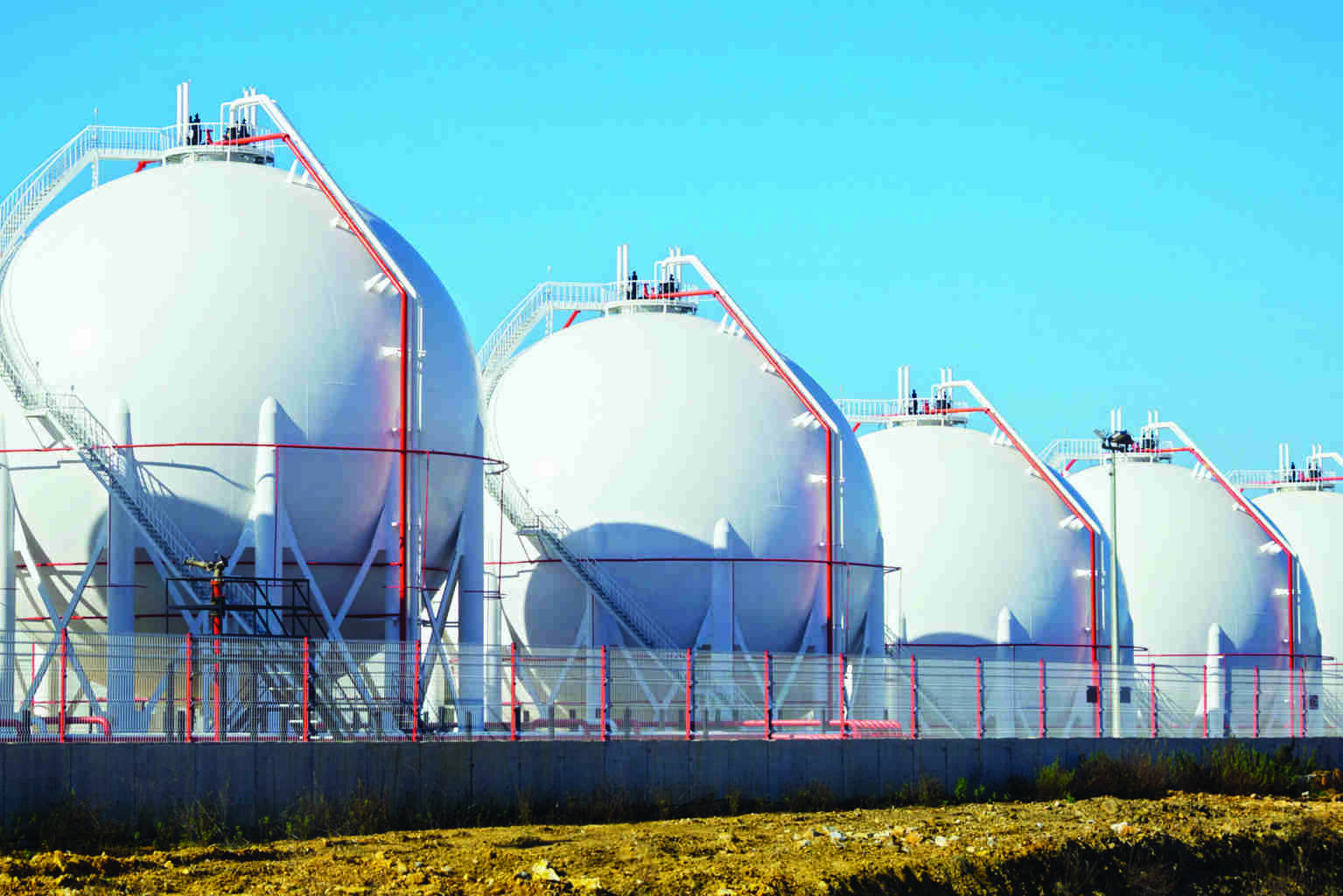 GAIL plans to enter distributed LNG production business