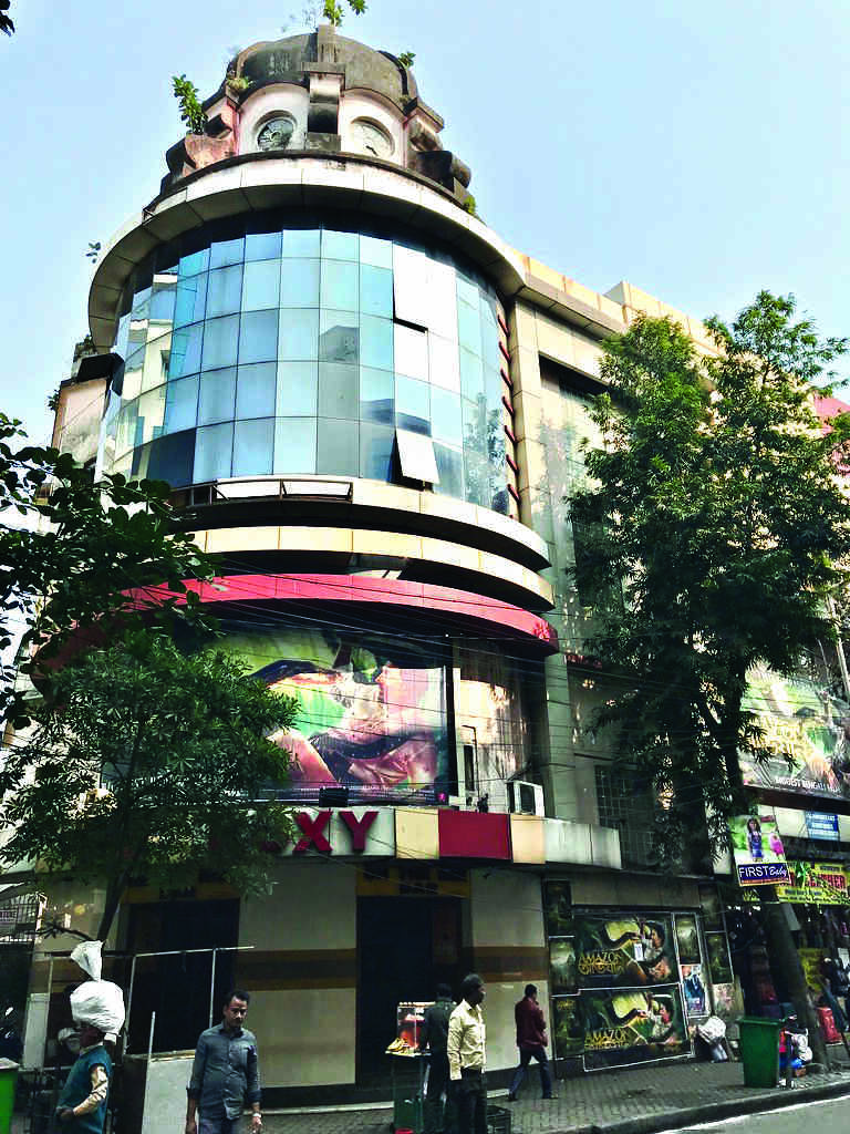 KMC to open offices at Roxy cinema hall