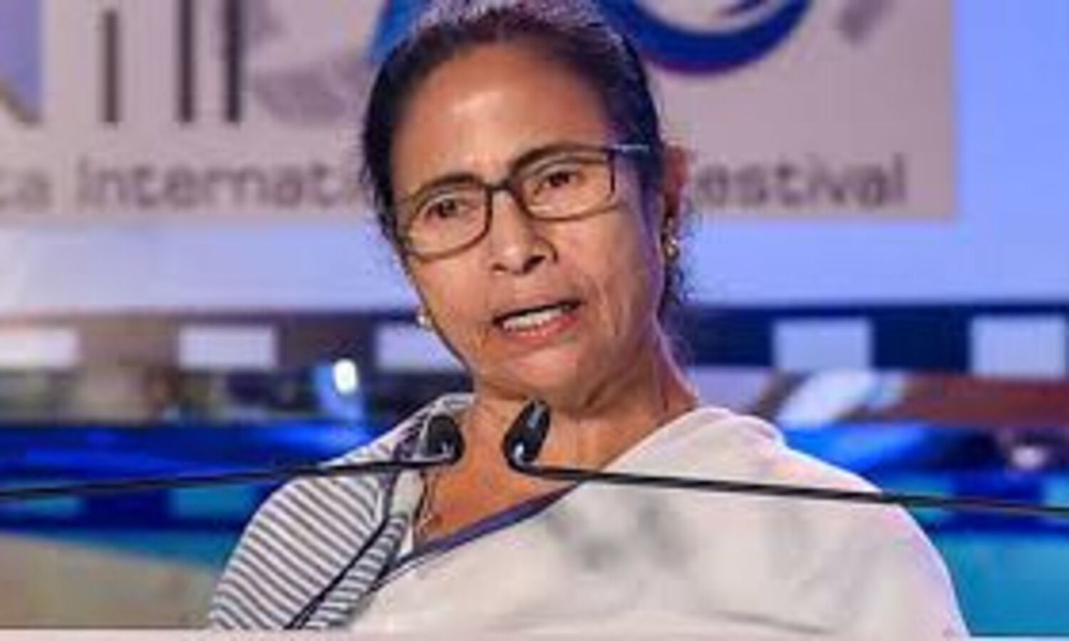 Mamata calls for preserving sanctity of Constitution, says let us strengthen our federal structure