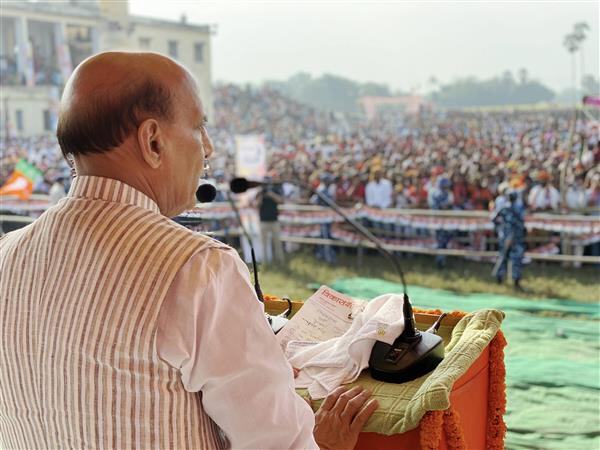 Hate speeches, personal remarks by leaders not good for healthy democracy: Rajnath Singh Hate speeches, personal remarks by leaders not good for healthy democracy: Rajnath Singh