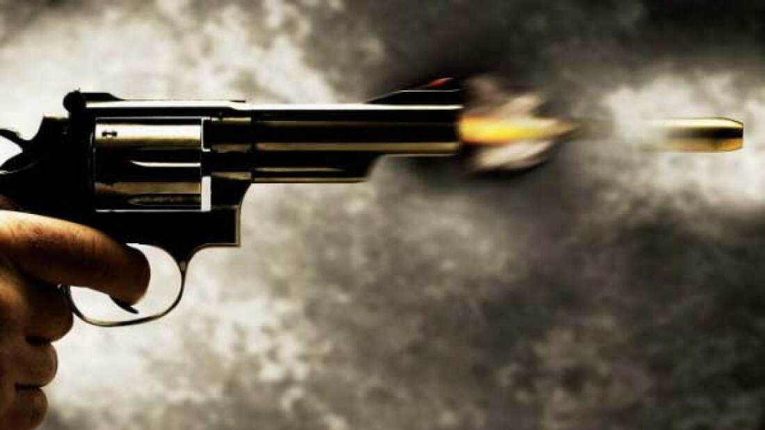 Miscreants shoot city businessman Miscreants shoot city businessman