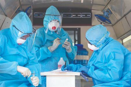 Med establishments submit list of people for vaccination Med establishments submit list of people for vaccination