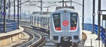 DMRC installs its first-ever U-Girder DMRC installs its first-ever U-Girder