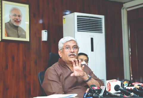 States with poor show may face fund cut: Shekhawat States with poor show may face fund cut: Shekhawat