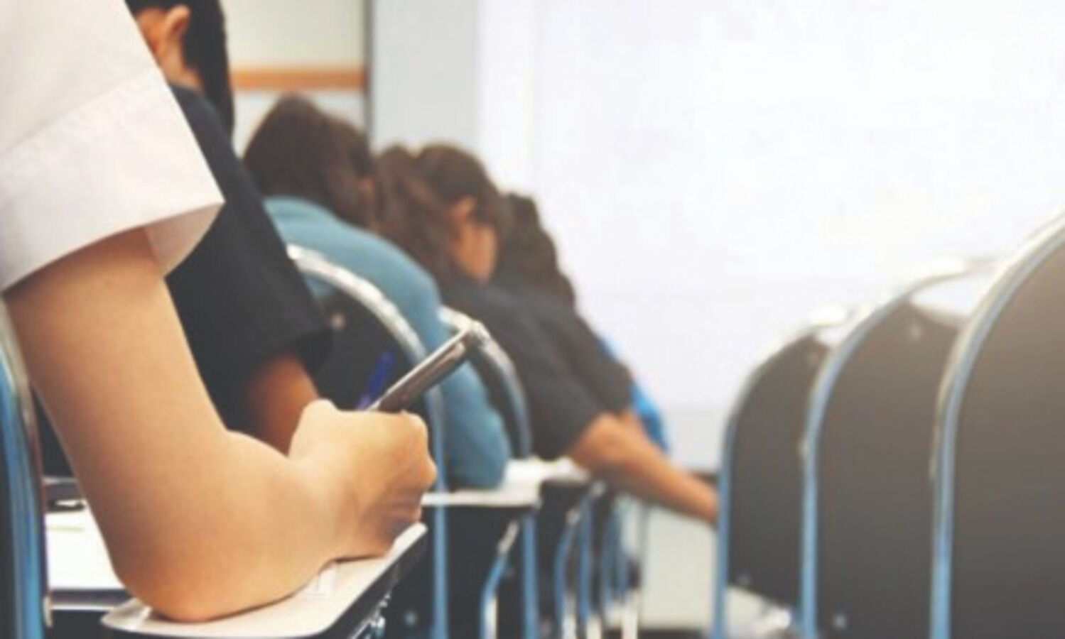 Not possible to conduct upcoming CA exams online, ICAI tells SC