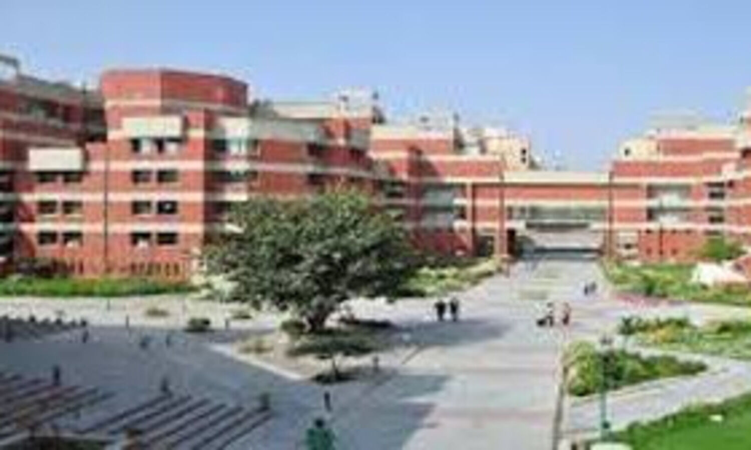 Non-inclusion in IPU admission process: Engineering college students continue hunger strike