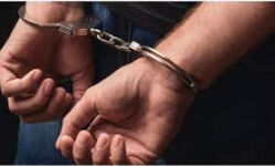 5 held for duping 27,000 by promising govt jobs 5 held for duping 27,000 by promising govt jobs