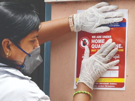 Apex Court asks Centre to consider guidelines for not pasting posters outside homes of Covid patients Apex Court asks Centre to consider guidelines for not pasting posters outside homes of Covid patients