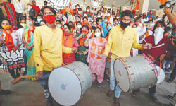 No exit for Nitish No exit for Nitish