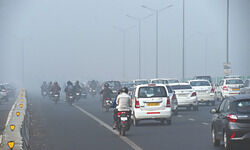 Min extends red light on, gaadi off, says it is enough to curb vehicular pollution Min extends red light on, gaadi off, says it is enough to curb vehicular pollution