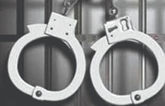 Two notorious criminals held with firearms