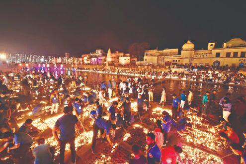 Ayodhya celebrates Rams homecoming, lights 5.84 lakh diyas to break record