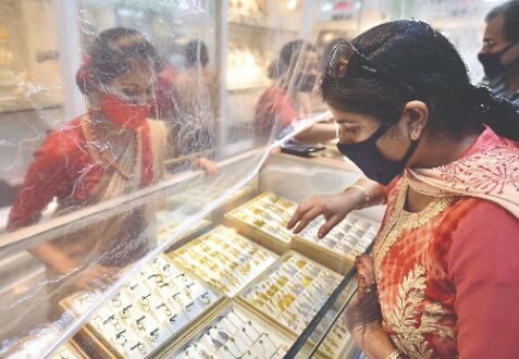 High prices, Covid take sheen off Dhanteras; gold and silver sales down up to 35% y-o-y