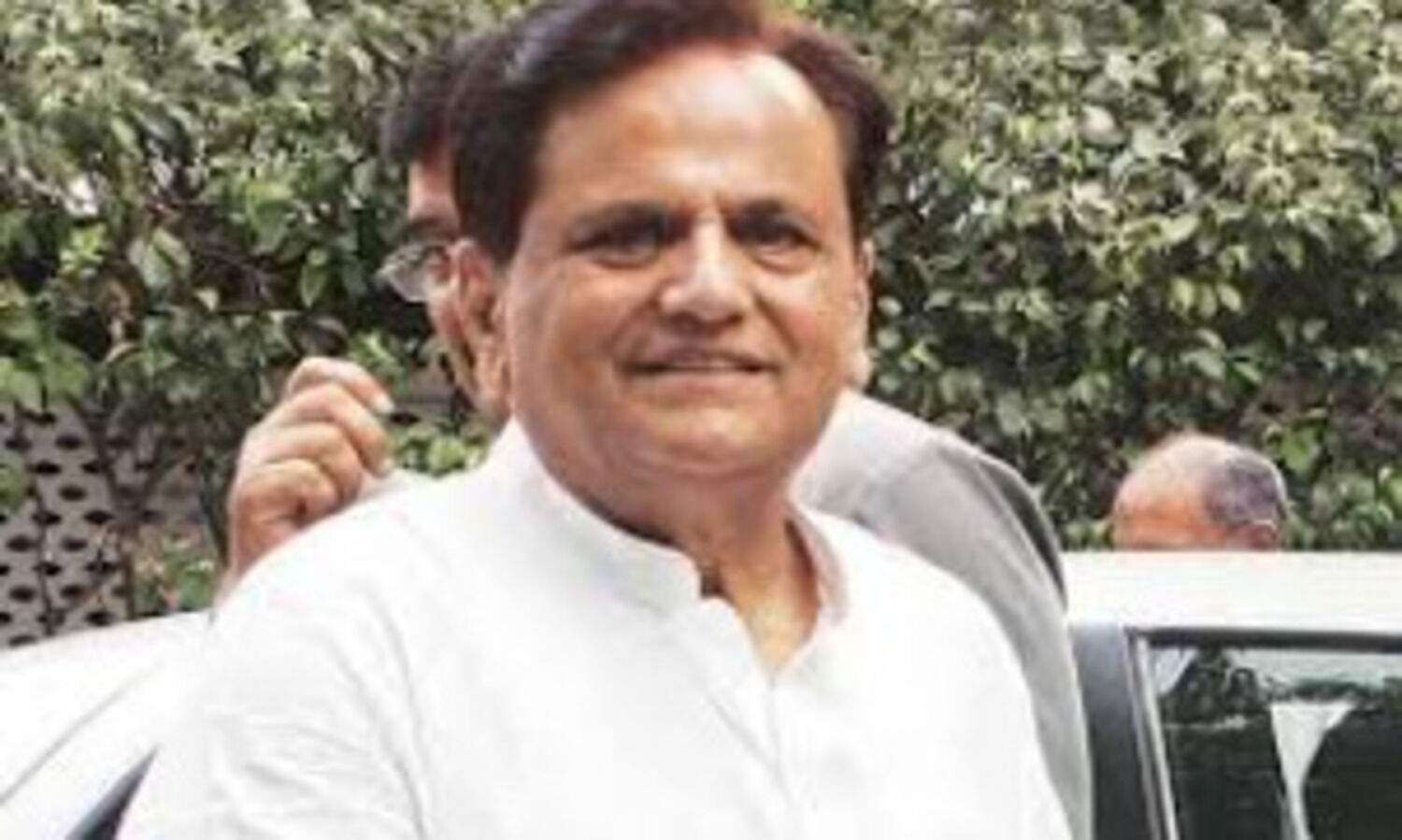 Senior Cong leader Ahmed Patel in ICU weeks after contracting COVID-19