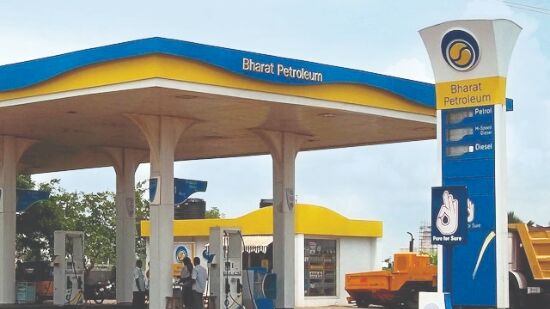 BPCL gets multiple bids; RIL skips, no supermajor in race