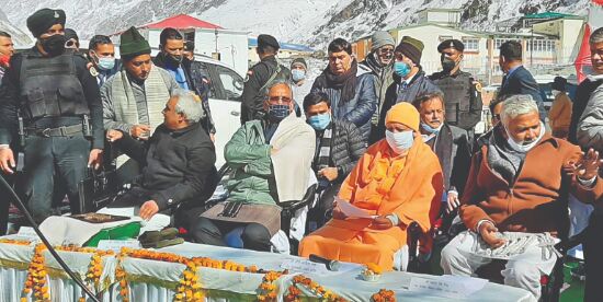 Rawat, Yogi visit Badrinath temple Rawat, Yogi visit Badrinath temple