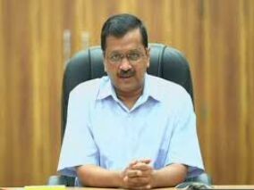 Give us power to lockdown crowded markets: CM to Centre Give us power to lockdown crowded markets: CM to Centre