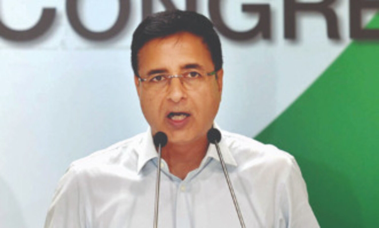 Cong takes dig at NDA over Bihar edu Mins resignation