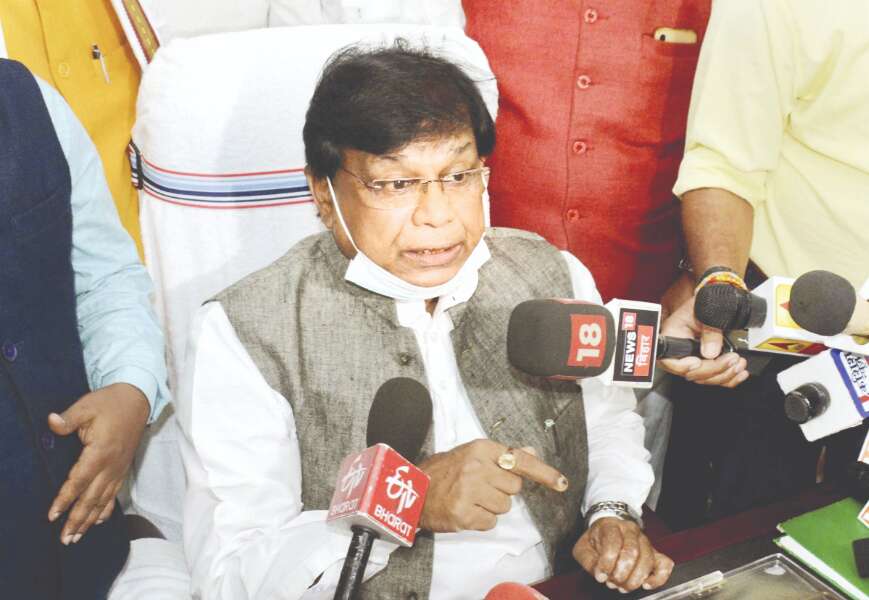 Bihar Education Minister resigns hours after taking charge over corruption row Bihar Education Minister resigns hours after taking charge over corruption row