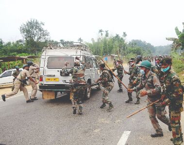 1 killed & 20 injured in police firing on picketers in Tripura 1 killed & 20 injured in police firing on picketers in Tripura