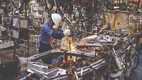 Indias manufacturing poised to witness recovery in Sept quarter Indias manufacturing poised to witness recovery in Sept quarter