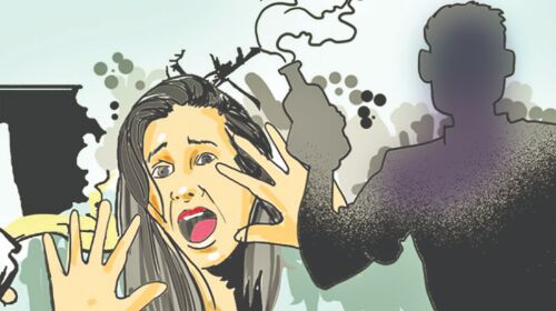 Out of 1,273 cases of acid attack, compensation not paid to 799 victims; NCW demands immediate attention Out of 1,273 cases of acid attack, compensation not paid to 799 victims; NCW demands immediate attention