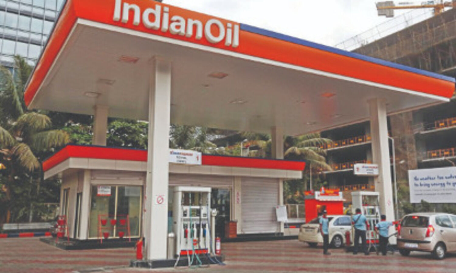 IndianOil launches world-class BS-VI diesel engine oils for Trucks