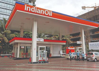 IndianOil launches world-class BS-VI diesel engine oils for Trucks