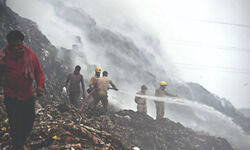 Ghazipur burns, air severe; AAP, BJP begin blame game Ghazipur burns, air severe; AAP, BJP begin blame game