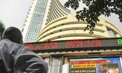 Sensex rallies over 300 pts to scale fresh peak in opening session; Nifty tops 13,100 Sensex rallies over 300 pts to scale fresh peak in opening session; Nifty tops 13,100