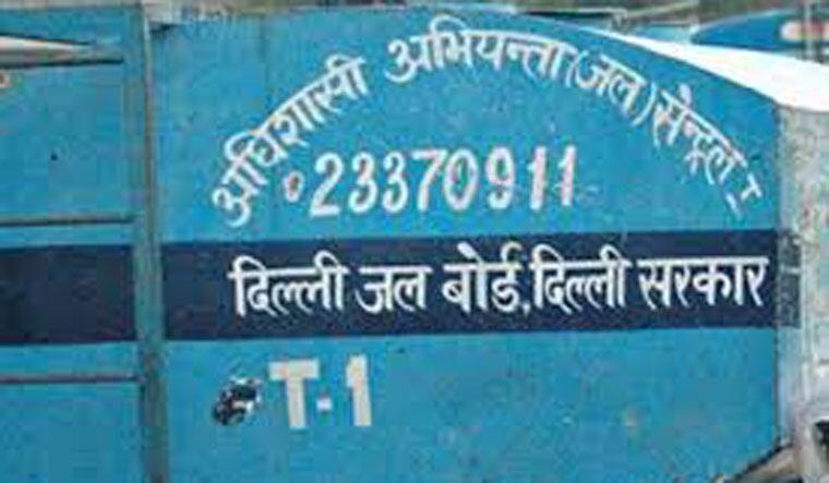 DJB water tankers welcome protesting farmers into Capital DJB water tankers welcome protesting farmers into Capital