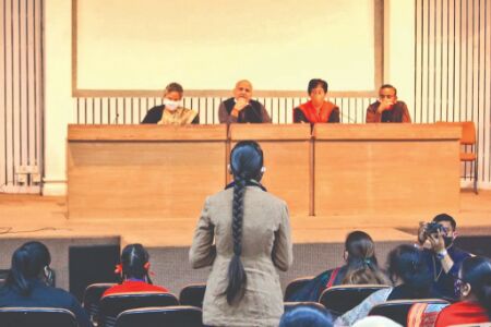 Manish Sisodia felicitates Delhi govt school students Manish Sisodia felicitates Delhi govt school students