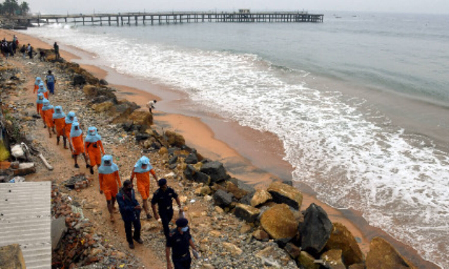 Met dept withdraws red alert for 7 Ker districts as cyclone Burevi weakens