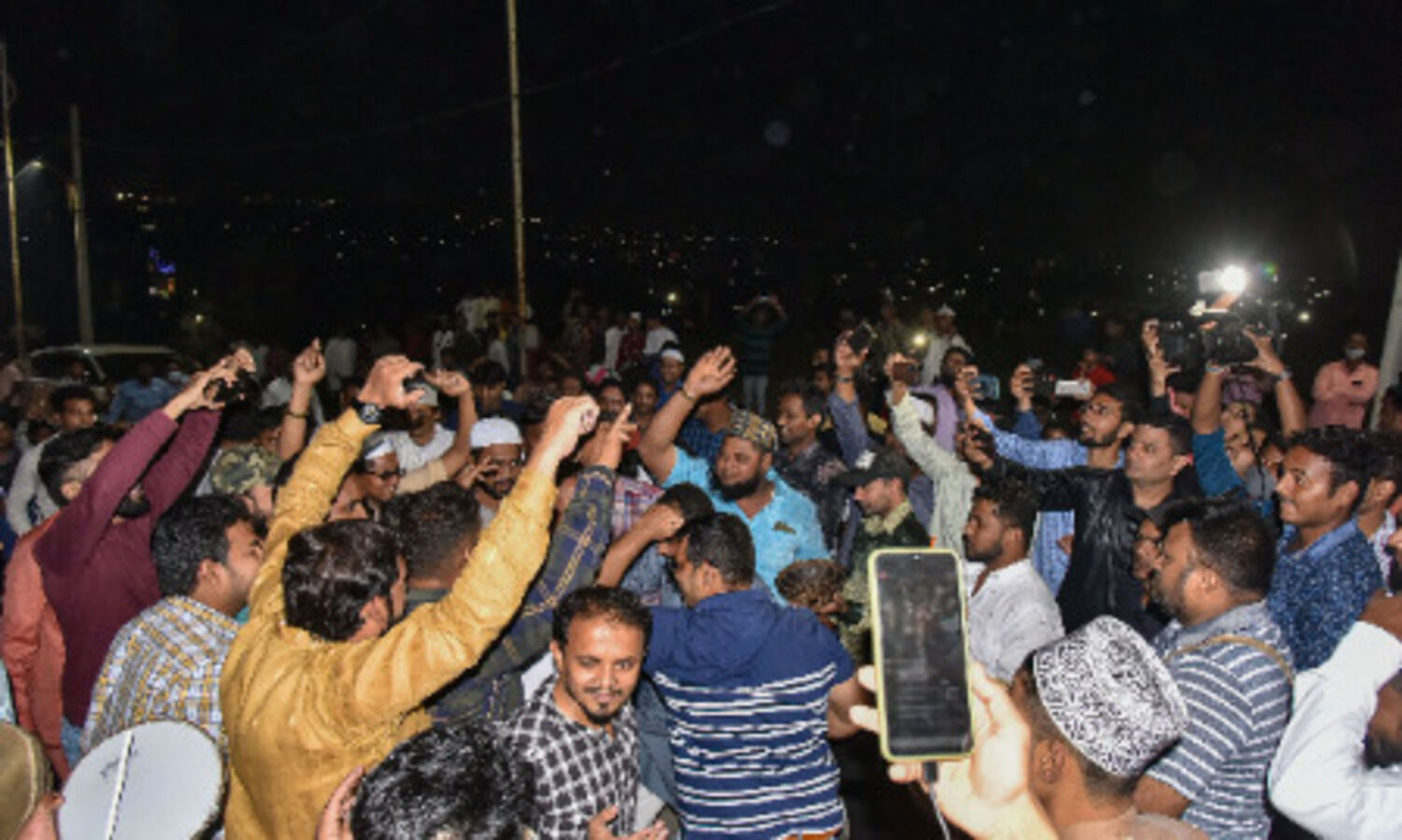 TRS retains control of Hyderabad civic body