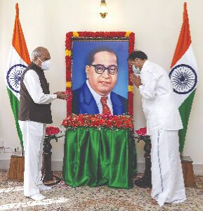 Political leaders pay tributes to Ambedkar on death anniversary Political leaders pay tributes to Ambedkar on death anniversary