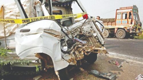 Delhi BJP Yuva Morcha spokesperson and wife killed in road accident Delhi BJP Yuva Morcha spokesperson and wife killed in road accident