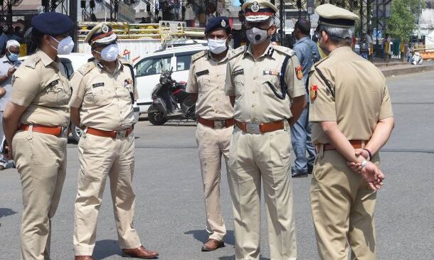 5 arrested in Delhi after encounter; police probing terror links 5 arrested in Delhi after encounter; police probing terror links