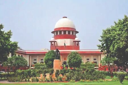 Supreme Court refuses to quash FIRs against TV news anchor Supreme Court refuses to quash FIRs against TV news anchor