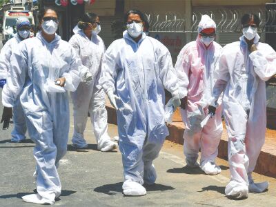 Data on frontline healthcare workers being fed into Co-WIN for vaccination: Centre Data on frontline healthcare workers being fed into Co-WIN for vaccination: Centre