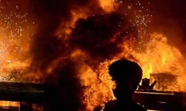Guj: Fire at chemical factory in Ahmedabad; no casualty Guj: Fire at chemical factory in Ahmedabad; no casualty