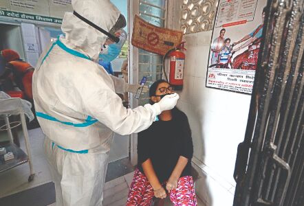 Capital sees 1,575 cases, lowest in over 3 months; active cases drop to 18,753 Capital sees 1,575 cases, lowest in over 3 months; active cases drop to 18,753