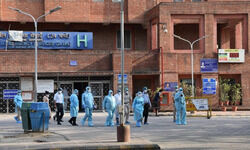 Students losing out: GTB & LNJP request restarting non-COVID-19 services Students losing out: GTB & LNJP request restarting non-COVID-19 services