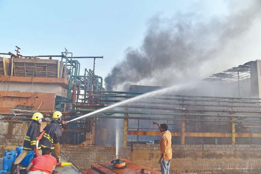 8 injured in Telangana bulk drug manufacturing unit fire 8 injured in Telangana bulk drug manufacturing unit fire